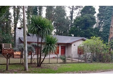 Chalet Venta Y Permuta 3 Amb. Bosque P.ramos Mar Del Plata