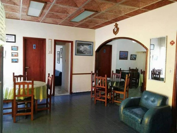 HOTEL EN FUNCIONAMIENTO A 400 METROS DE LA PLAYA