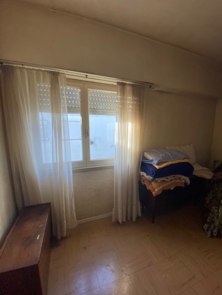 Departamento de tres amb. en San Carlos