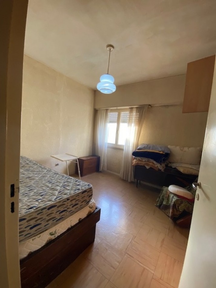 Departamento de tres amb. en San Carlos