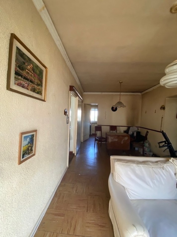 Departamento de tres amb. en San Carlos