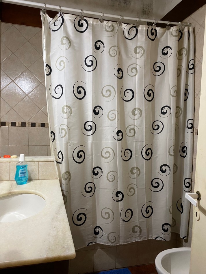 DEPARTAMENTO 3 AMB. A LA CALLE CON BALCON SALIENTE