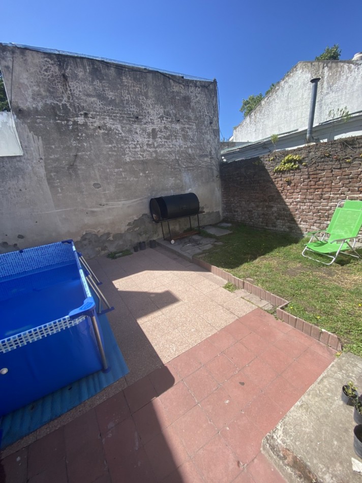 CHALET 3 AMB. CON GARAGE Y PARQUE