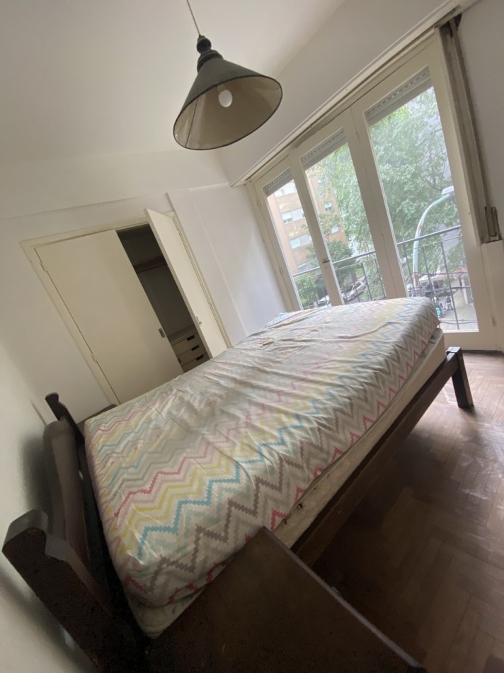 DEPARTAMENTO DOS AMB. A LA CALLE CON BALCON FRANCES VEREDA DE SOL