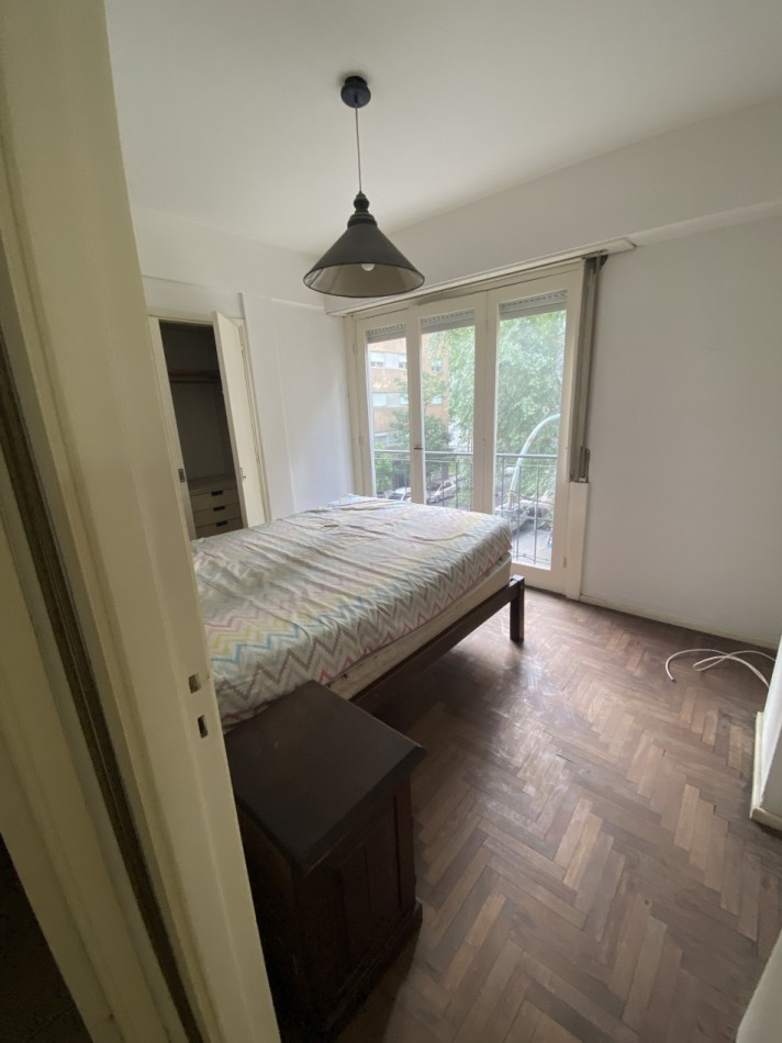 DEPARTAMENTO DOS AMB. A LA CALLE CON BALCON FRANCES VEREDA DE SOL