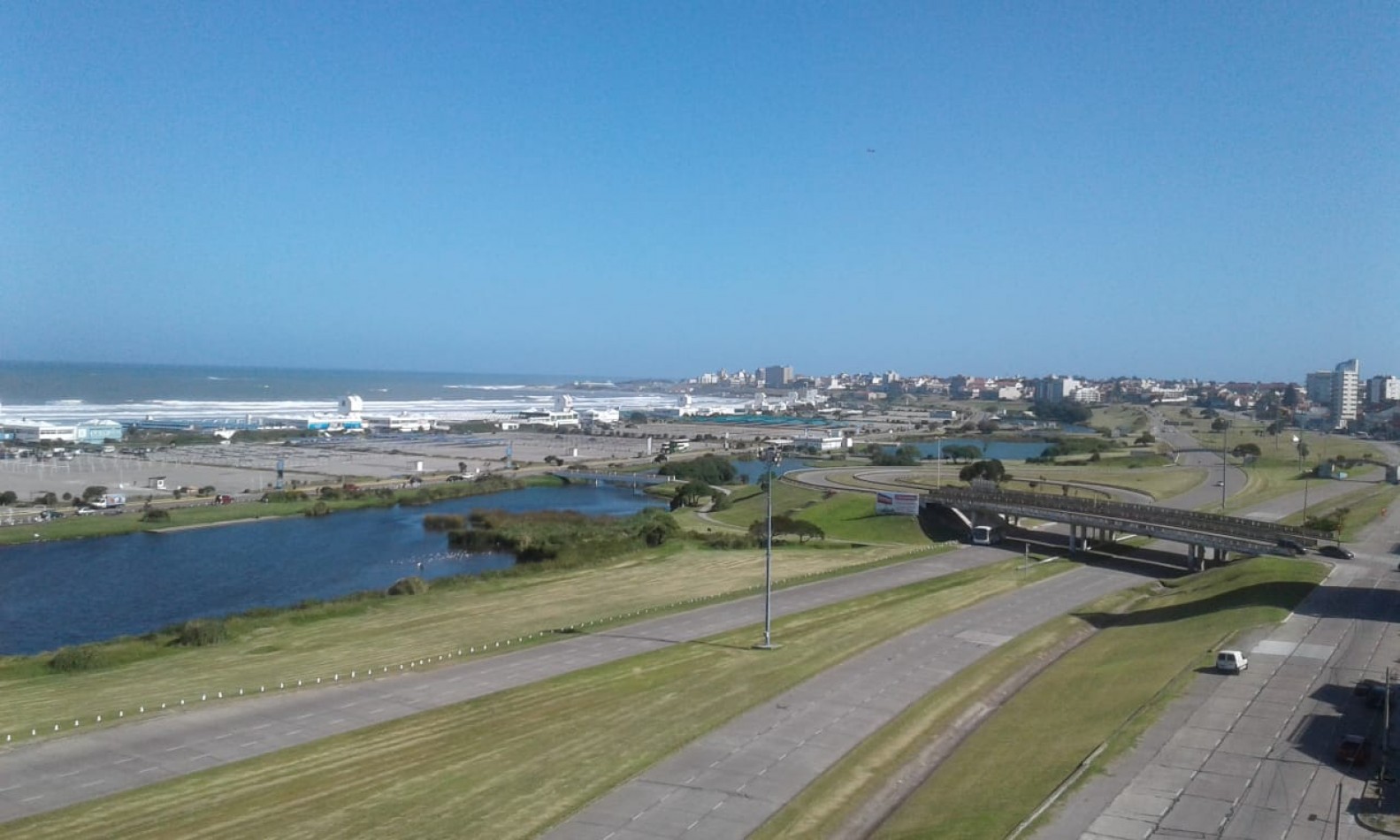 VENTA SEMIPISO 3AMB COCHERA-VISTA al MAR-FRENTE-BALCON TERRAZA-PUNTA MOGOTES
