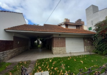 VENTA CHALET al FRENTE MAS CASA al FONDO
