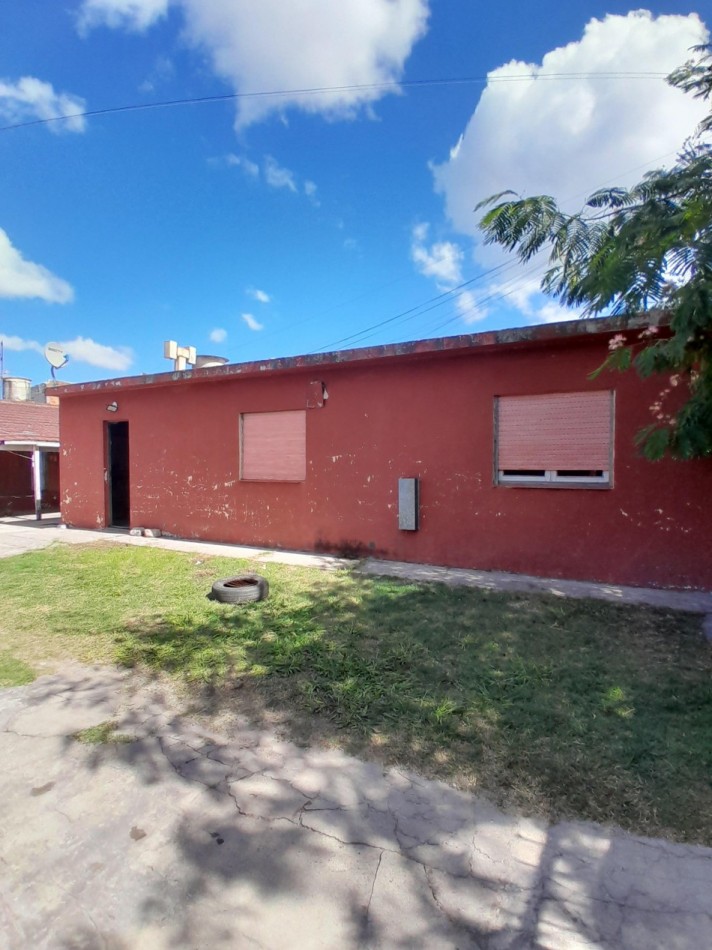 Chalet 3 Amb. Garaje quincho. ¡¡OPORT!! Namuncura al 2200