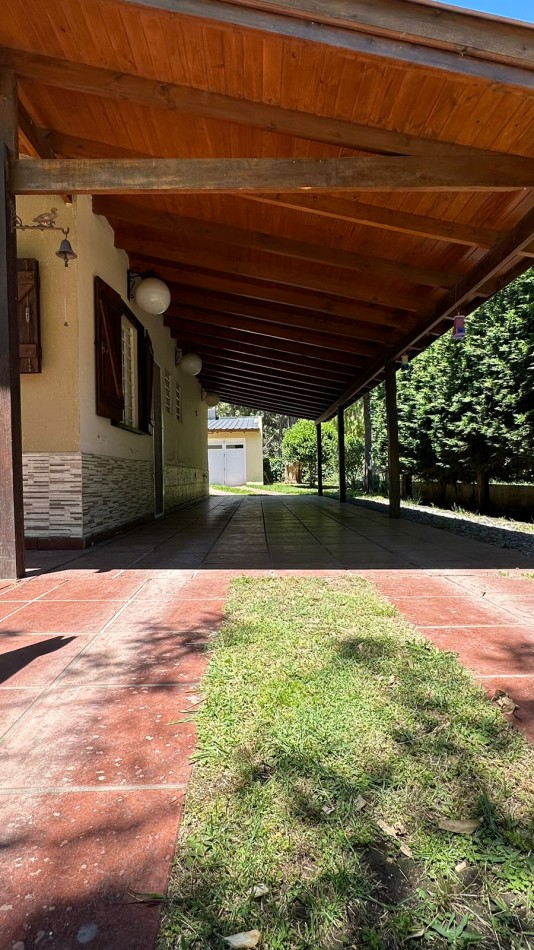 Chalet 4 Ambientes + Quincho Independiente