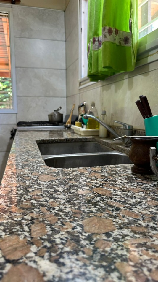 Chalet 4 Ambientes + Quincho Independiente