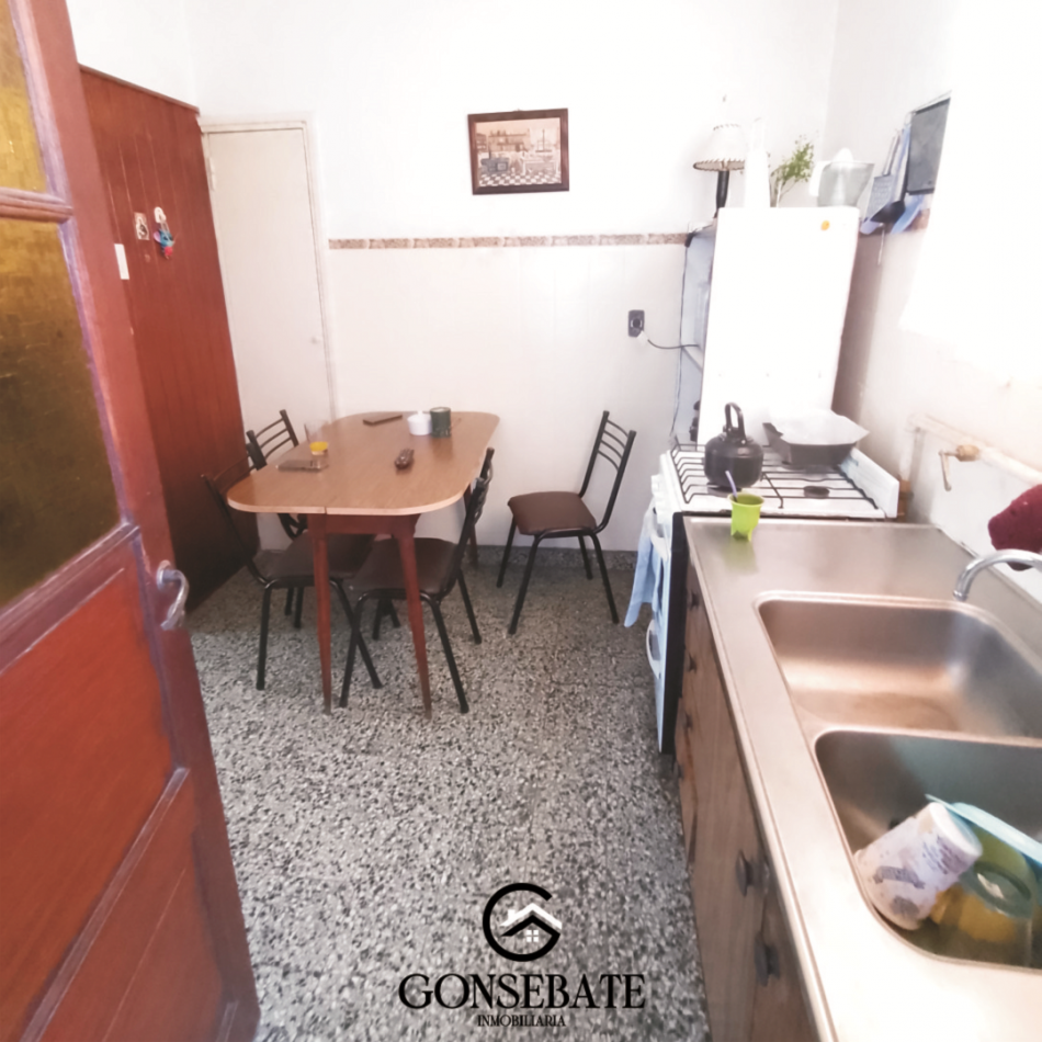 Departamento de 3 ambientes en barrio la Perla