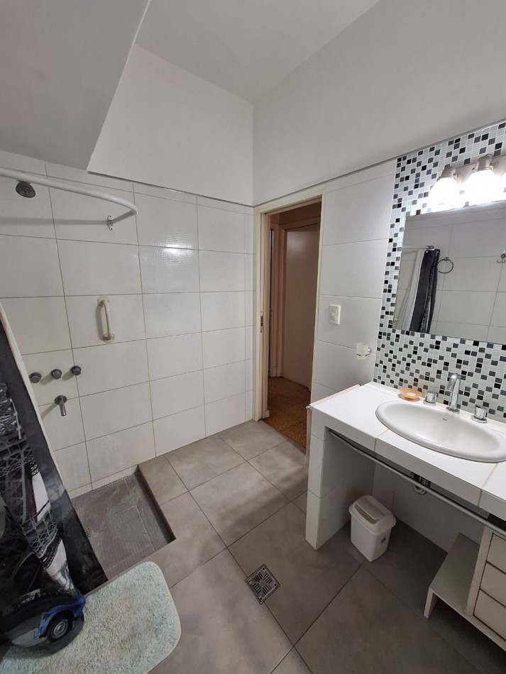 VENTA PH 5 AMBIENTES- B° CHAUVIN . MAR DEL PLATA 