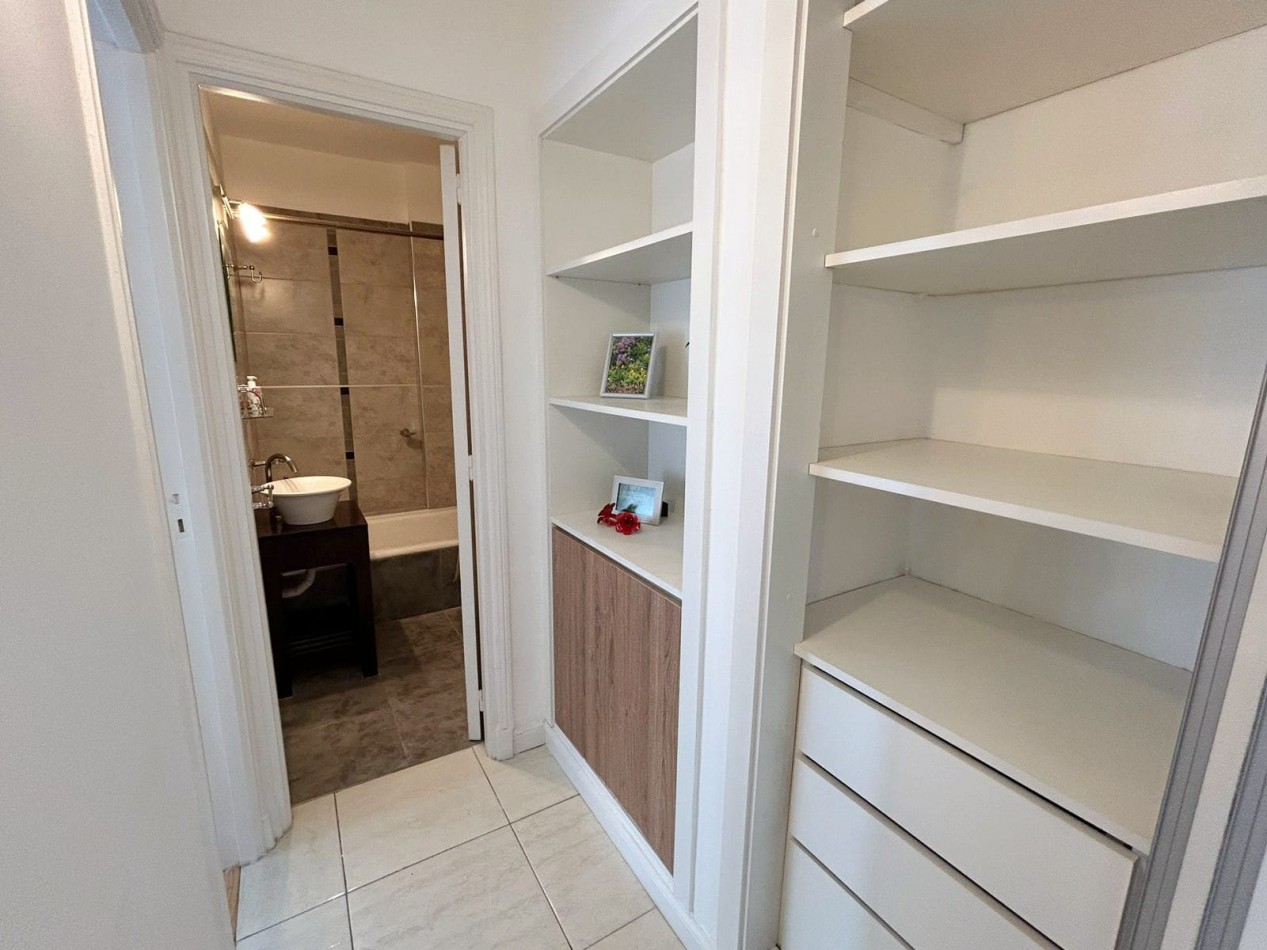 DEPARTAMENTO 2 AMB AL FRENTE, TODO EXTERNO, CON BALCON FRANCES - ZONA: CENTRO