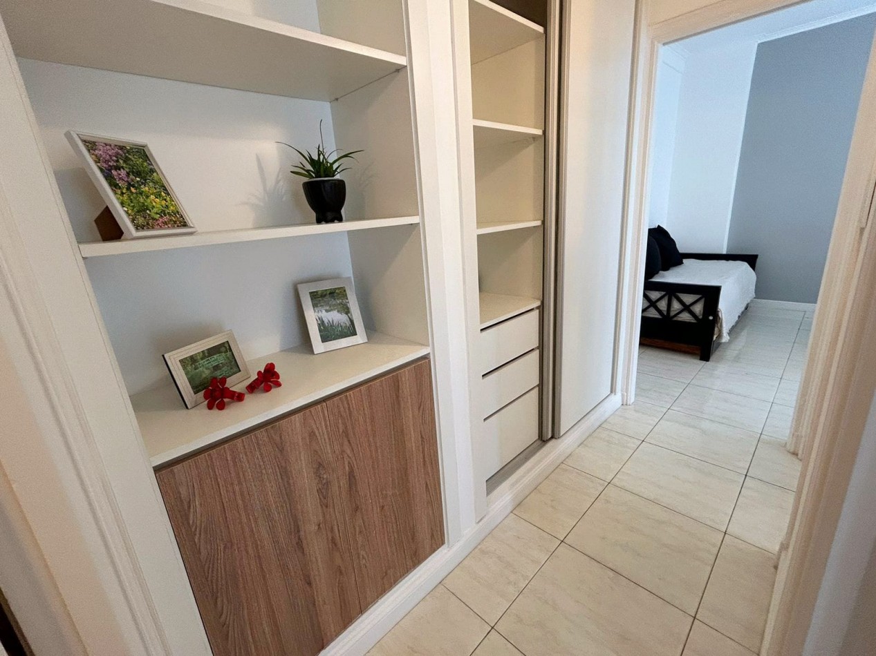 DEPARTAMENTO 2 AMB AL FRENTE, TODO EXTERNO, CON BALCON FRANCES - ZONA: CENTRO