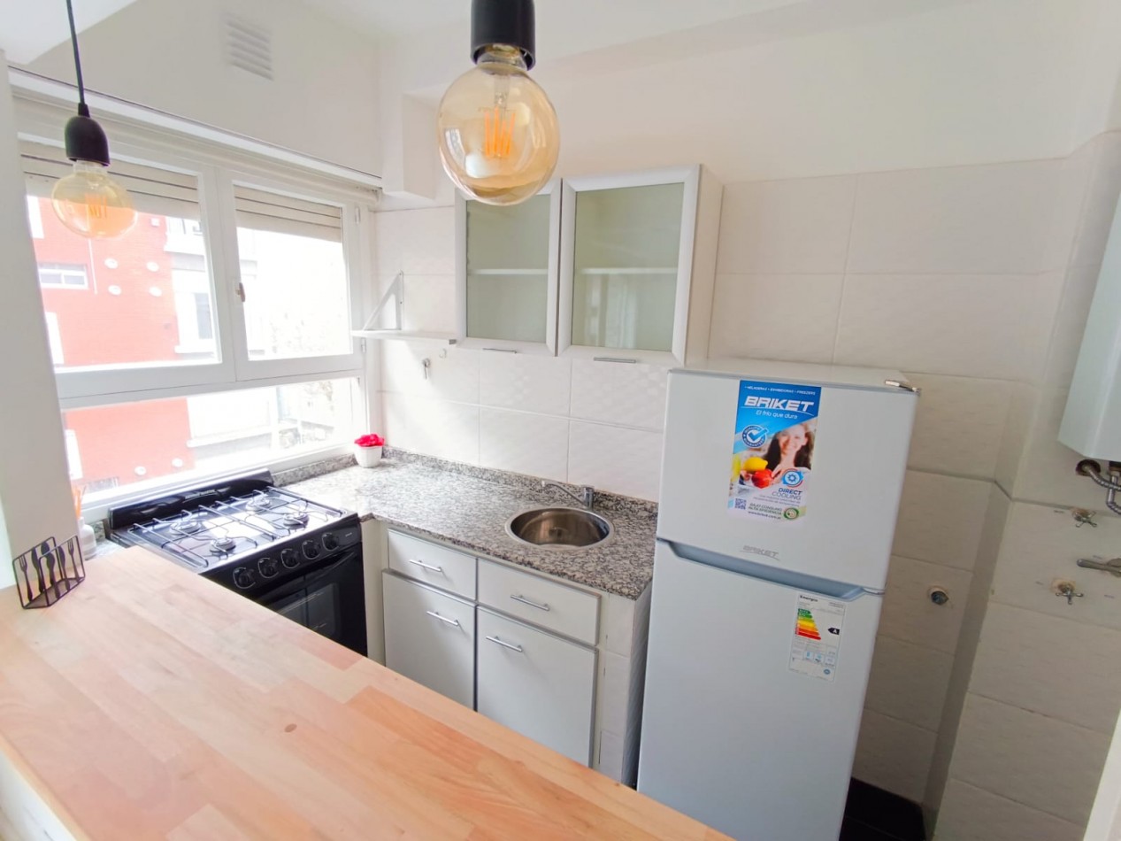 DEPARTAMENTO 2 AMB AL FRENTE, TODO EXTERNO, CON BALCON FRANCES - ZONA: CENTRO