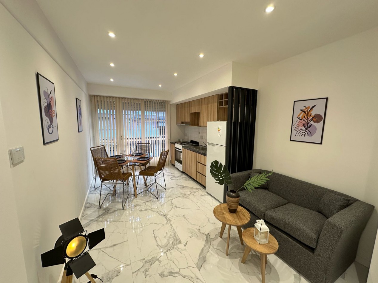 Departamento 2 ambientes en Venta - Zona Plaza Colon