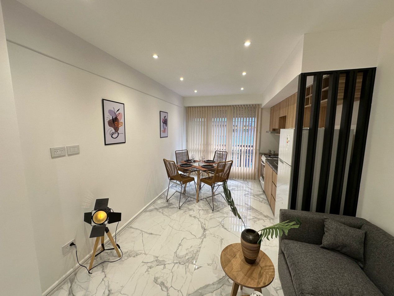 Departamento 2 ambientes en Venta - Zona Plaza Colon