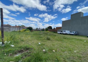 Lote en Venta - Barrio Malvinas Argentinas