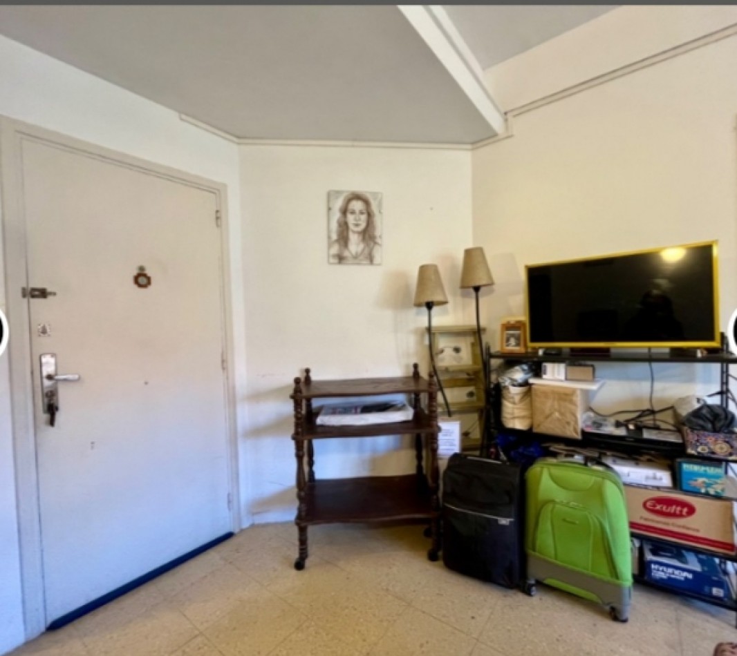 EN VENTA DEPARTAMENTO DE UN AMBIENTE A LA CALLE CON VISTA PARCIAL AL MAR