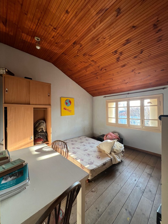 VENTA - CASA - CUATRO AMBIENTES - 1 DE MAYO 1100