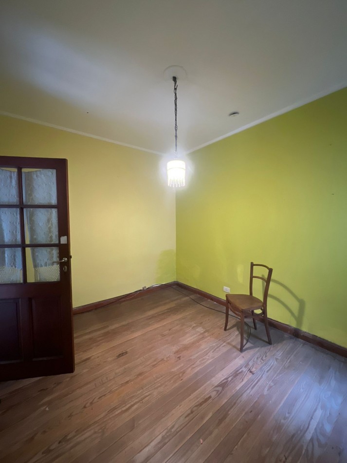 VENTA - CASA DE ESTILO - CINCO AMBIENTES - LA PERLA