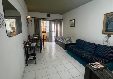 VENTA - DEPTO DE UN AMBIENTE AL CONTRAFRENTE - CON BALCON