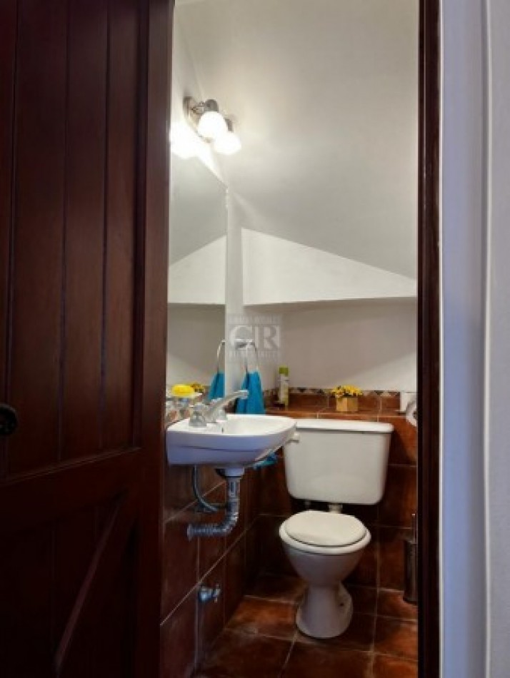 TRIPLEX 5 AMB.PROXIMO GUEMES.