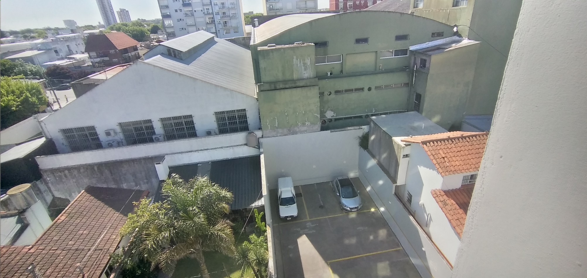 DEPARTAMENTO 2 AMB CON 2 COCHERAS Y BAULERA BARRIO CHAUVIN