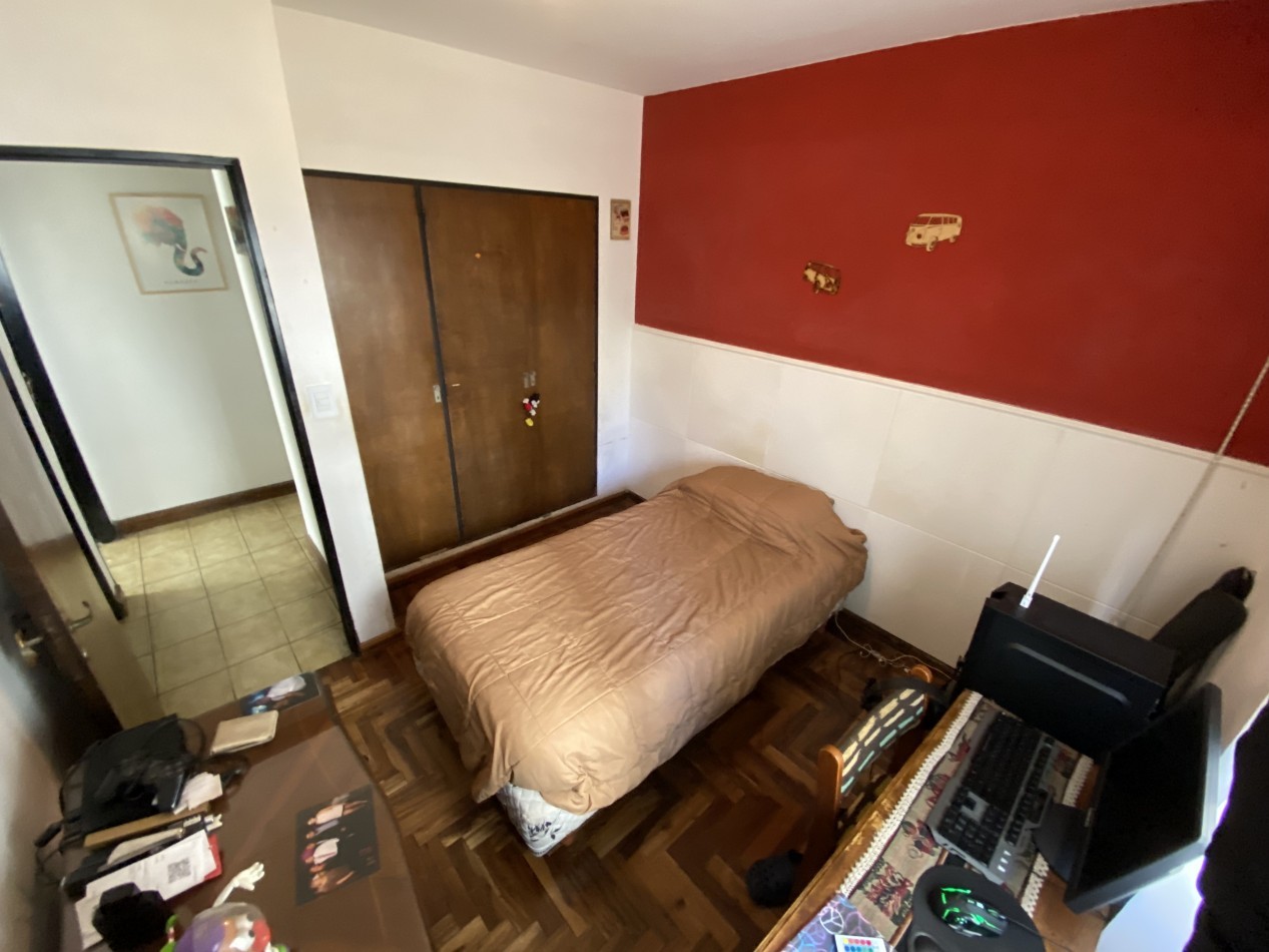 HERMOSO  4 AMB A LA CALLE CON JARDIN. AMPLIO  EXTERNO. USA 85.000 APTO CREDITO