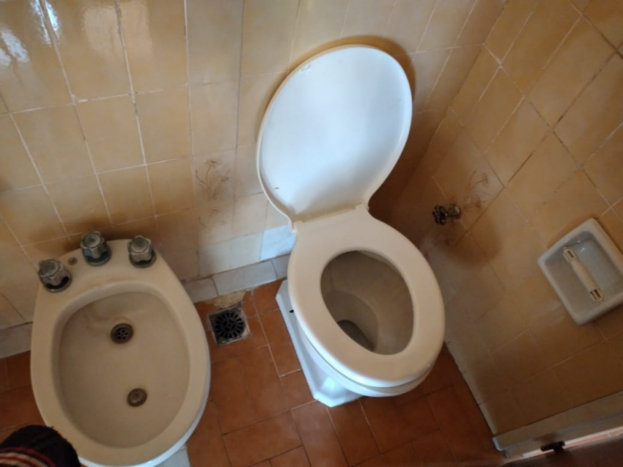 DEPTO.TIPO PH 1ER.X ESCALERA LATERAL. SAN JOSE.
