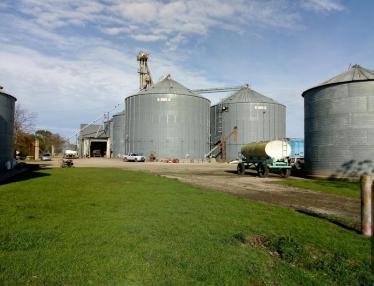 PLANTA DE SILOS SOBRE 3 HAS.