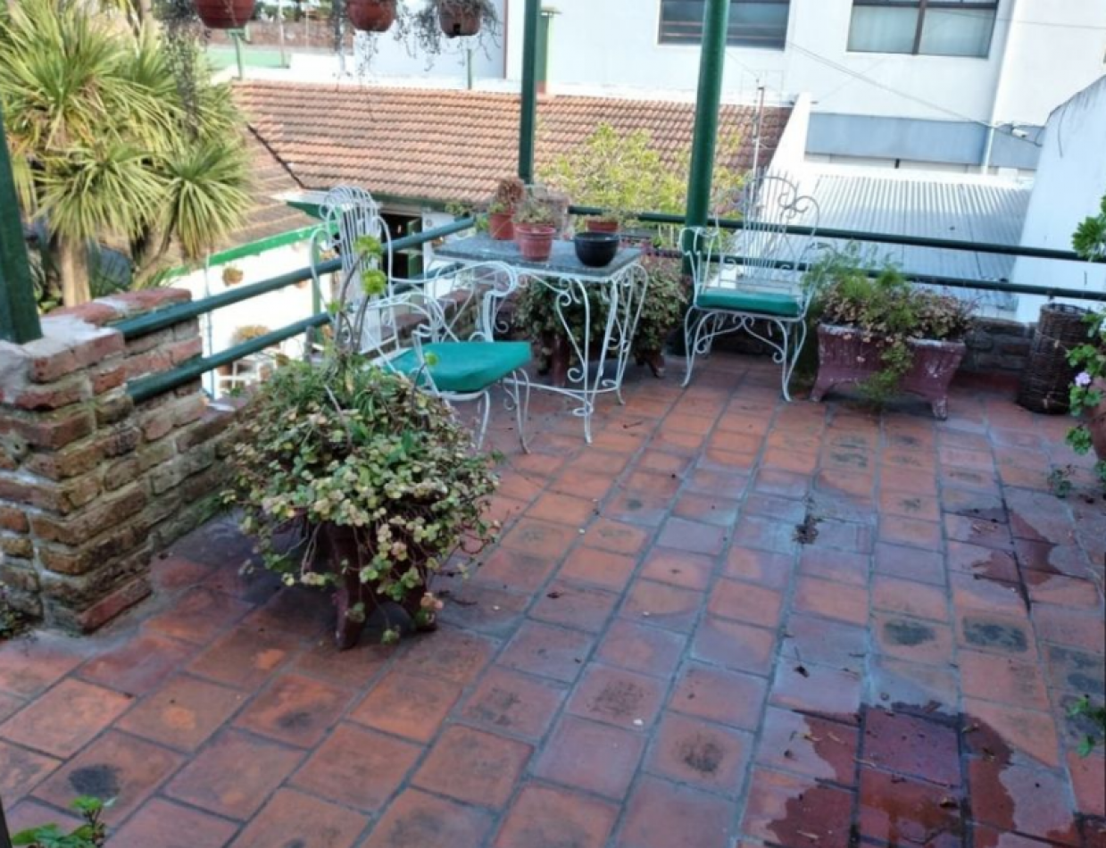 CHALET 6 DORM.3 BANOS.DEPCIA.PATIO CON PISCINA.GGE.Y TROTADORA PARA VARIOS.