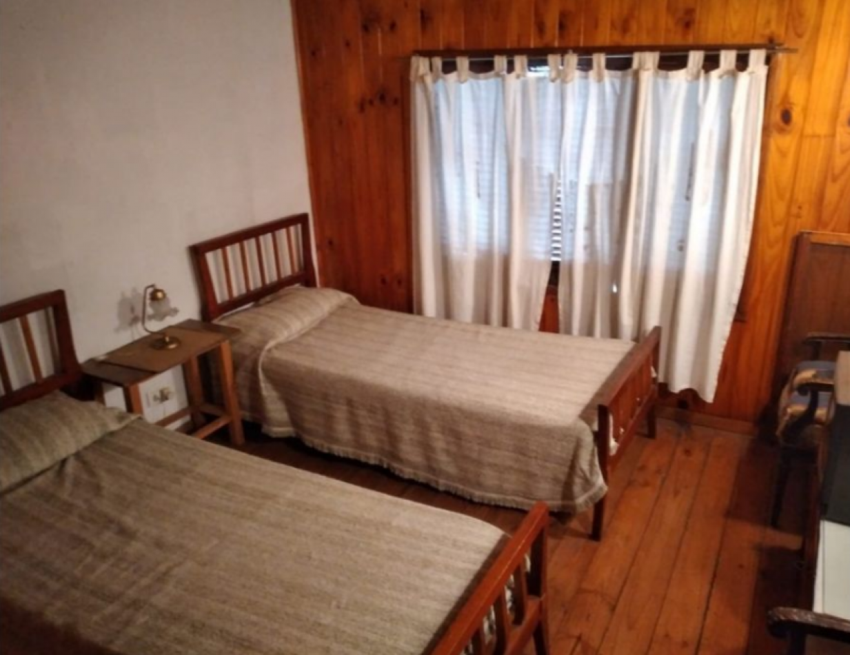 CHALET 6 DORM.3 BANOS.DEPCIA.PATIO CON PISCINA.GGE.Y TROTADORA PARA VARIOS.