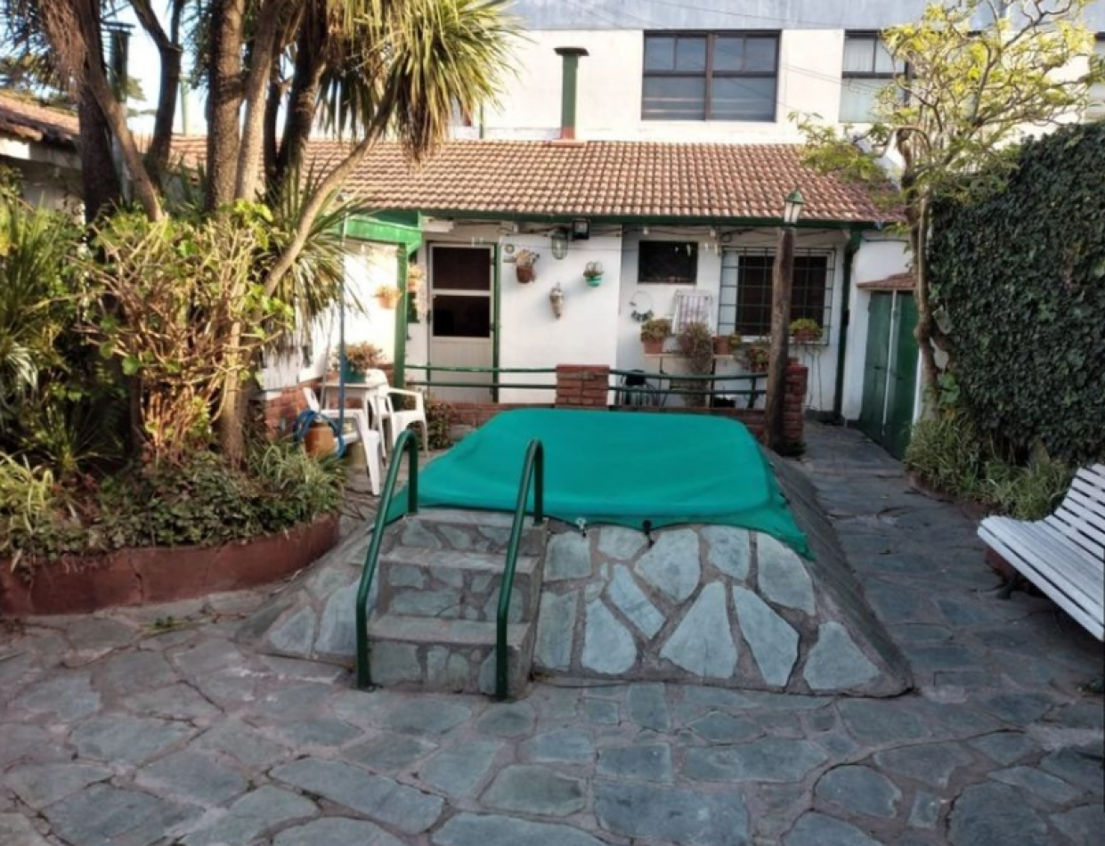 CHALET 6 DORM.3 BANOS.DEPCIA.PATIO CON PISCINA.GGE.Y TROTADORA PARA VARIOS.