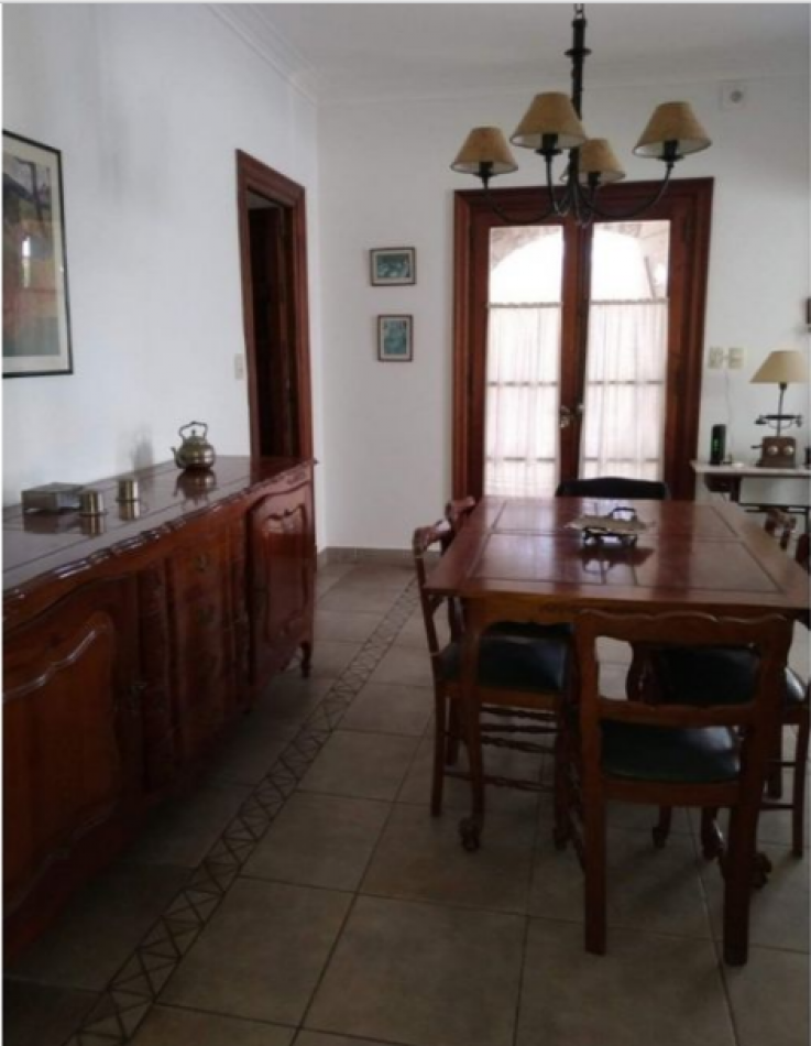 CHALET CHAUVIN IDEAL PARA REFUNCIONALIZAR O VIVIENDA.