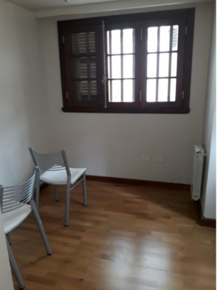 MAGNIFICO CHALET PARA EXIGENTES, FRENTE AL MAR. (LOTE EN PH)
