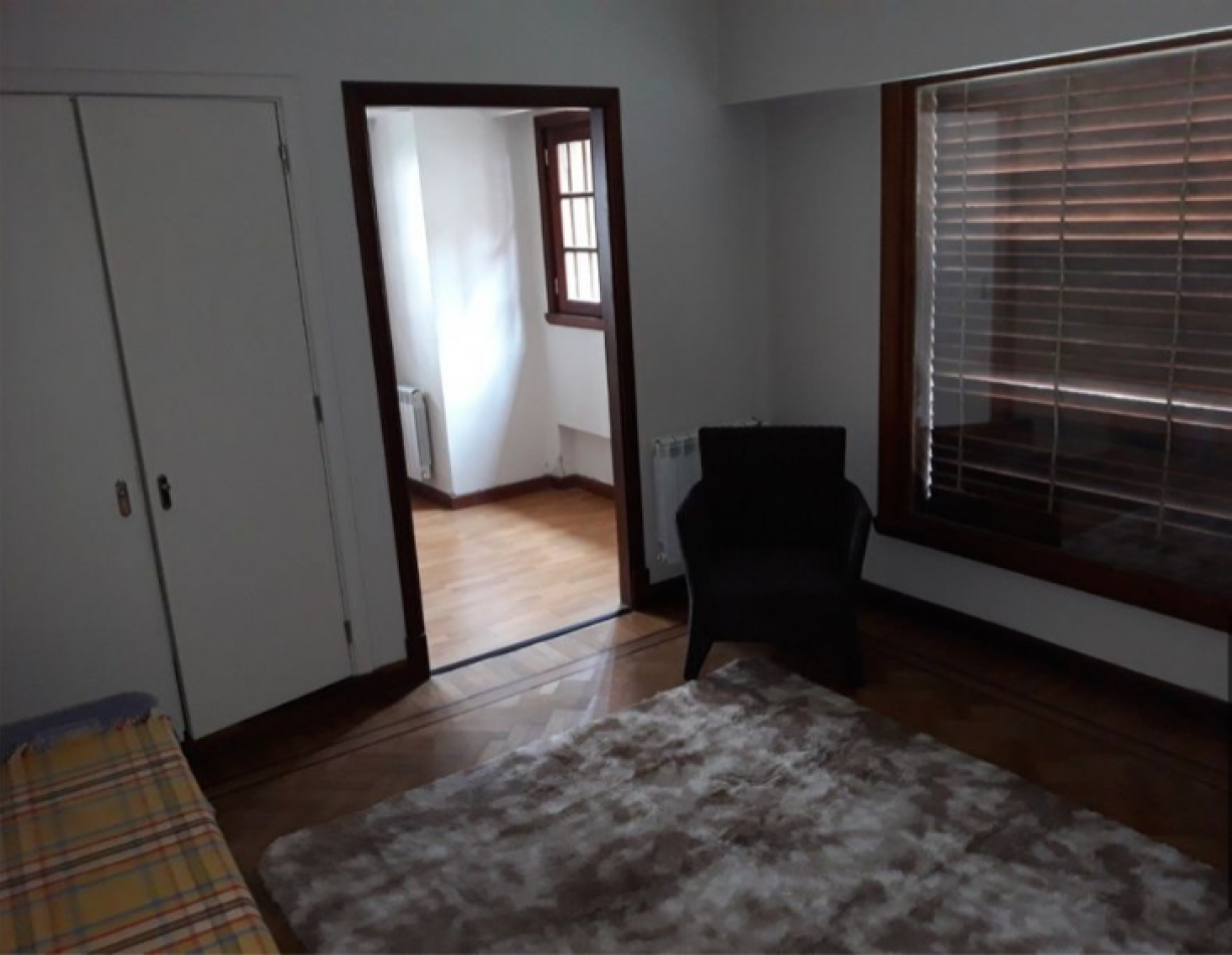 MAGNIFICO CHALET PARA EXIGENTES, FRENTE AL MAR. (LOTE EN PH)