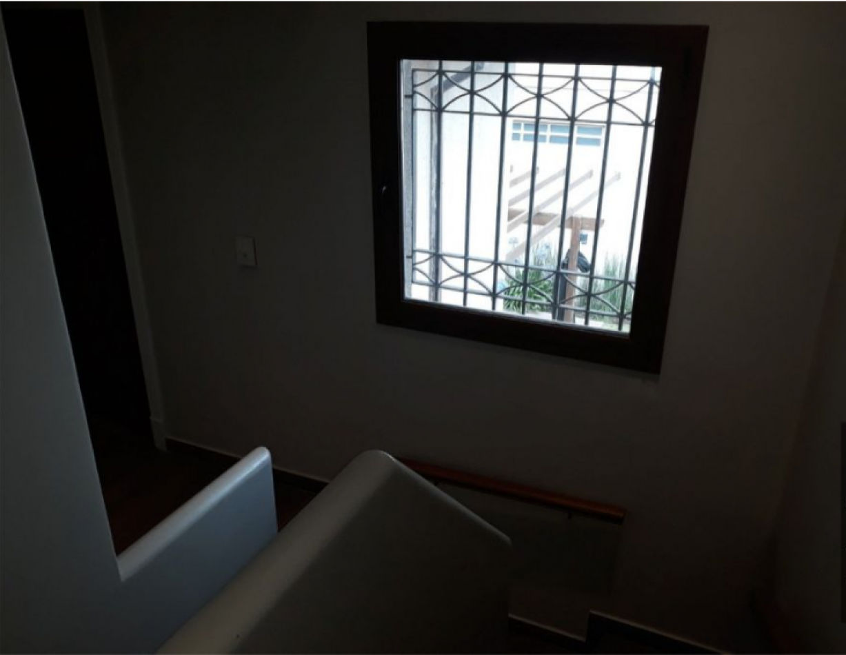 MAGNIFICO CHALET PARA EXIGENTES, FRENTE AL MAR. (LOTE EN PH)
