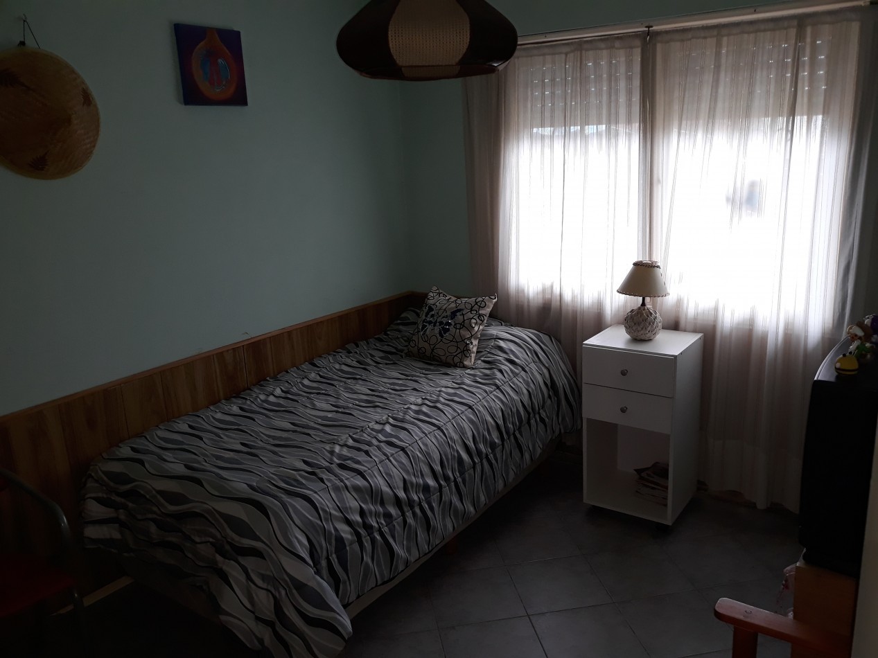 CHALET EN PH AL FRENTE,4 AMB.GGE.JARDIN.