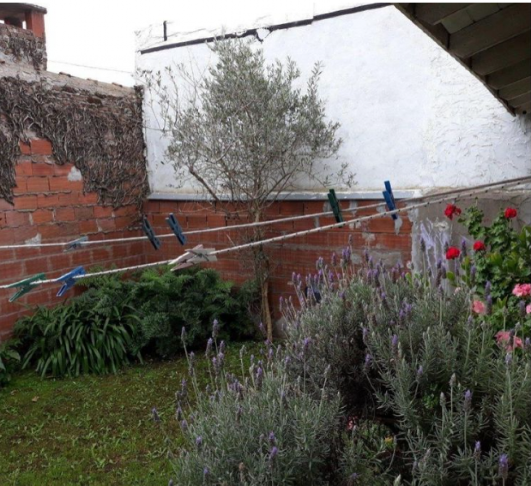 CHALET EN PH AL FRENTE,4 AMB.GGE.JARDIN.