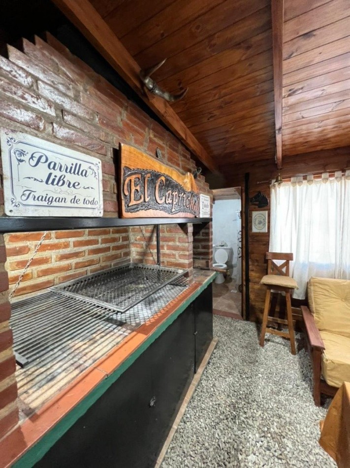 BELLA Y MODERNA CASA TIPO CABAÑA EN SANTA CLARA DEL MAR.
