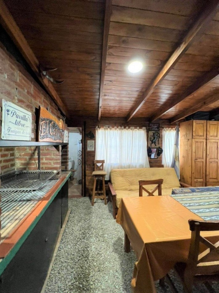 BELLA Y MODERNA CASA TIPO CABAÑA EN SANTA CLARA DEL MAR.
