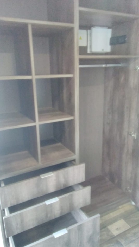 CHALET (PH) 4 AMB.A ESTRENAR, ESPACIO COCHERA. PARQUE LURO.