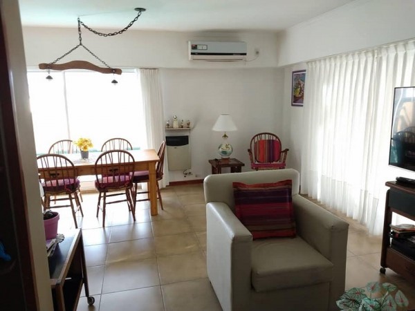 SE VENDE DEPTO. TIPO PENTHOUSE DE 4 AMB.