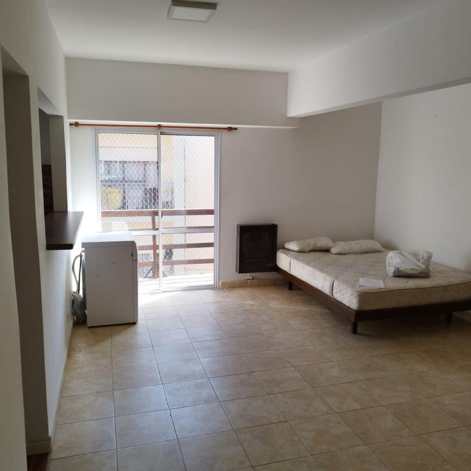 VENDE y FINANCIA 1 AMB. ¡ RECICLADO ZONA TERMINAL NUEVA