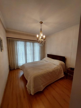 Se vende EXCELENTE PH tipo Chalet de 4 AMBIENTES 