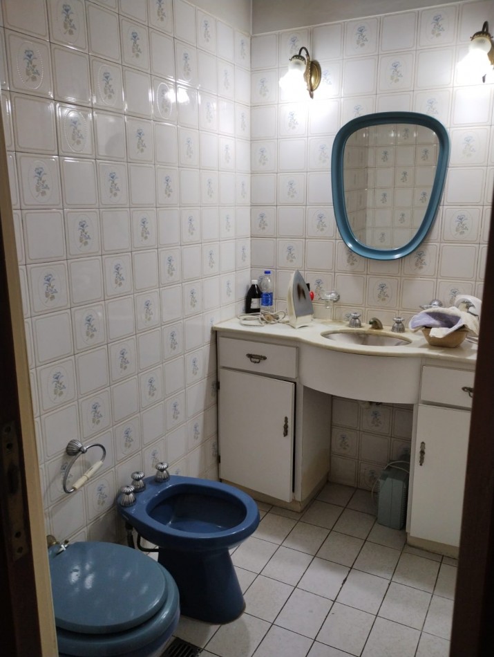 SE VENDE CHALET 4 AMB. CON QUINCHO P/30 PERSONAS