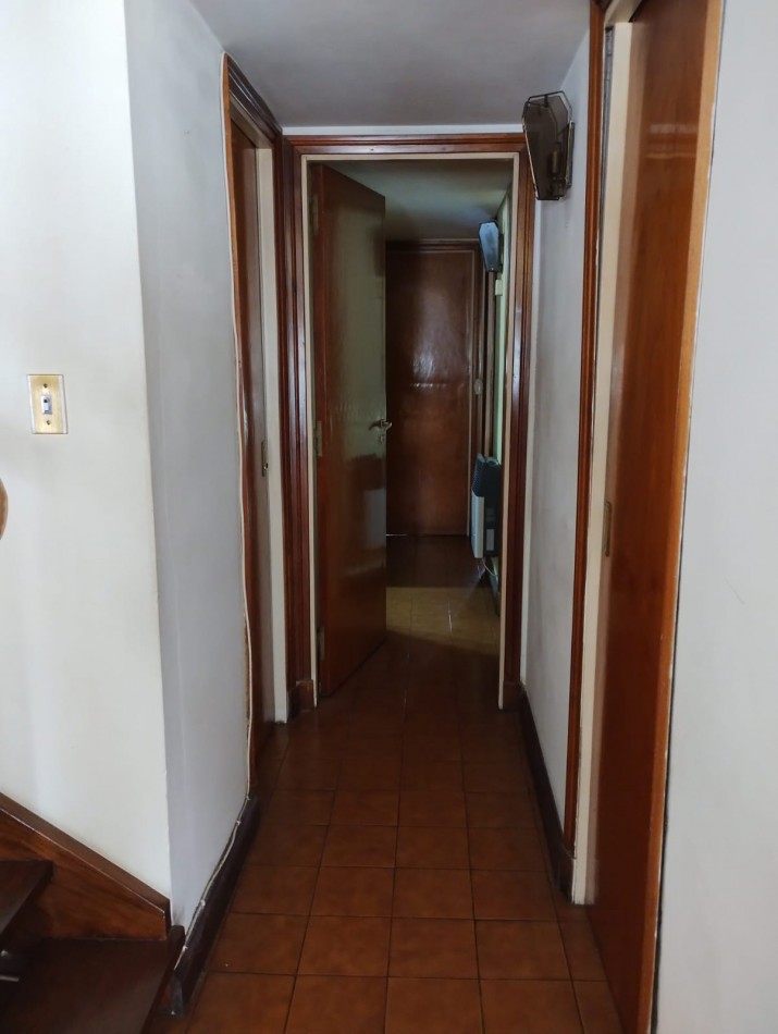 SE VENDE CHALET 4 AMB. CON QUINCHO P/30 PERSONAS