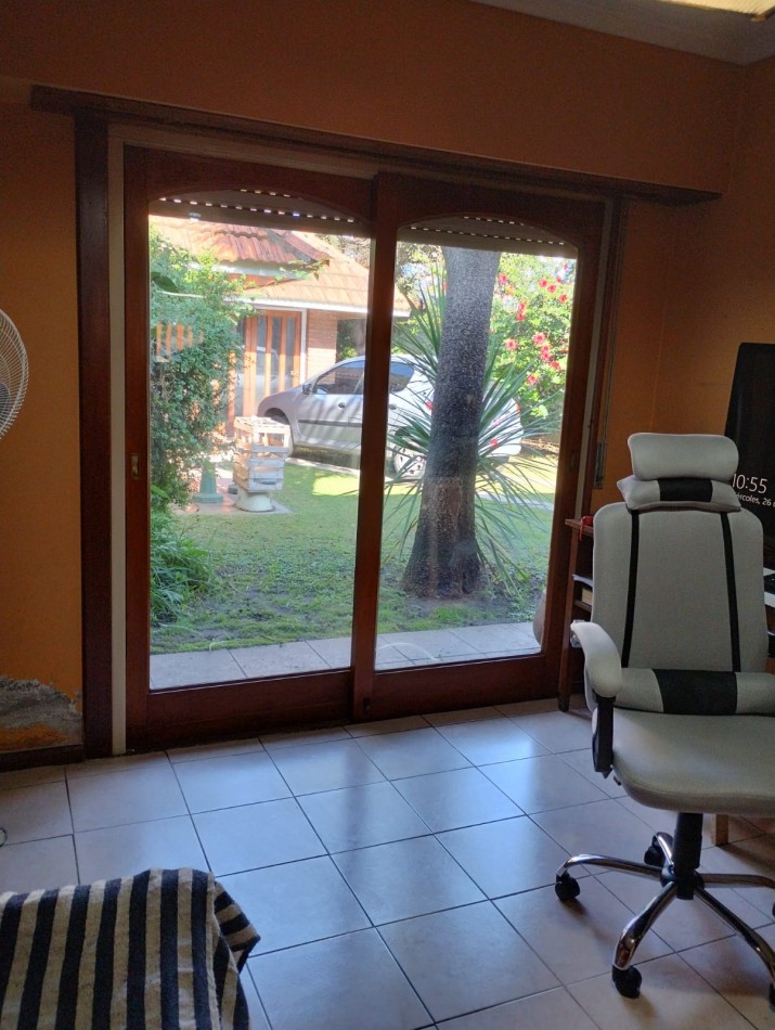 SE VENDE CHALET 4 AMB. CON QUINCHO P/30 PERSONAS
