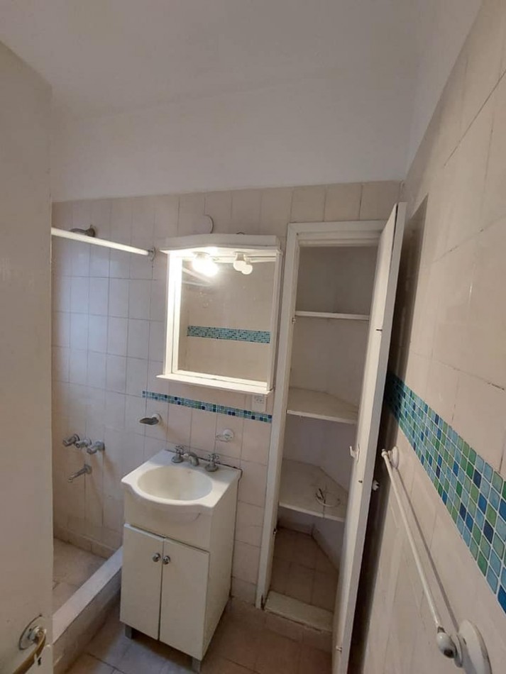 Vendo Depto. 3 amb en La Perla (INTERNO)